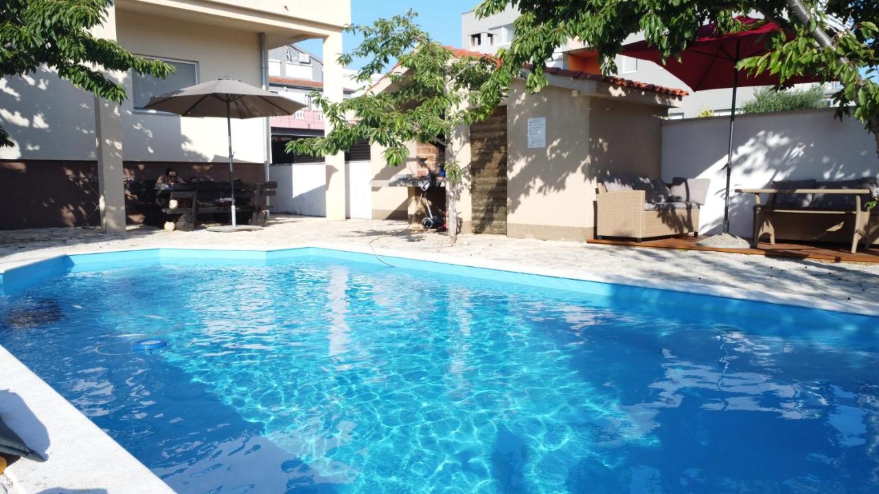 Holiday Retreat Apartment - Задар Екстериор снимка