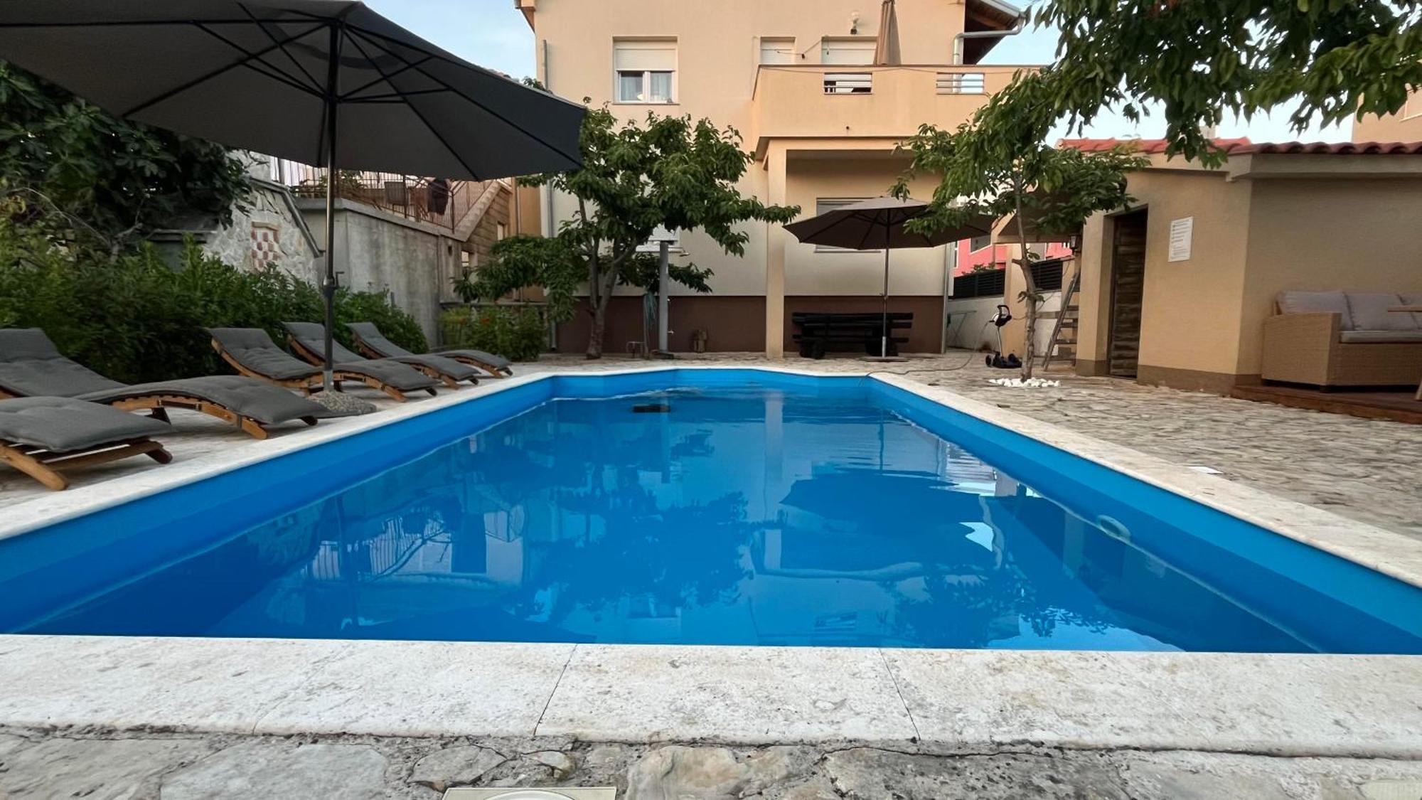 Holiday Retreat Apartment - Задар Екстериор снимка